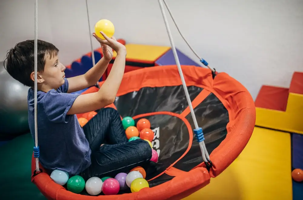 objawy zaburzeń integracji sensorycznej